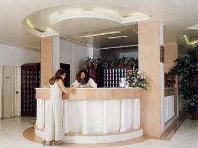 Beis Beach Hotel أخارافي المظهر الخارجي الصورة