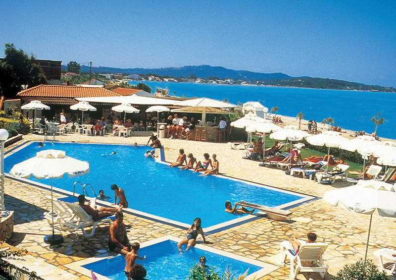 Beis Beach Hotel أخارافي المظهر الخارجي الصورة