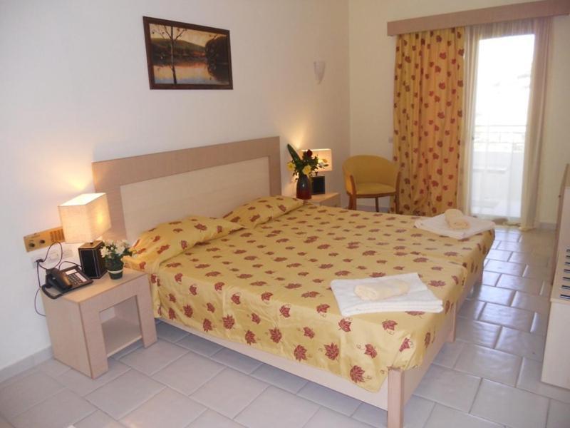 Beis Beach Hotel أخارافي المظهر الخارجي الصورة